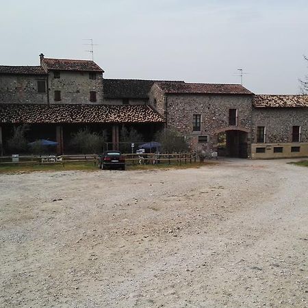 Vila Agriturismo Licensi Del Bresa Monzambano Exteriér fotografie