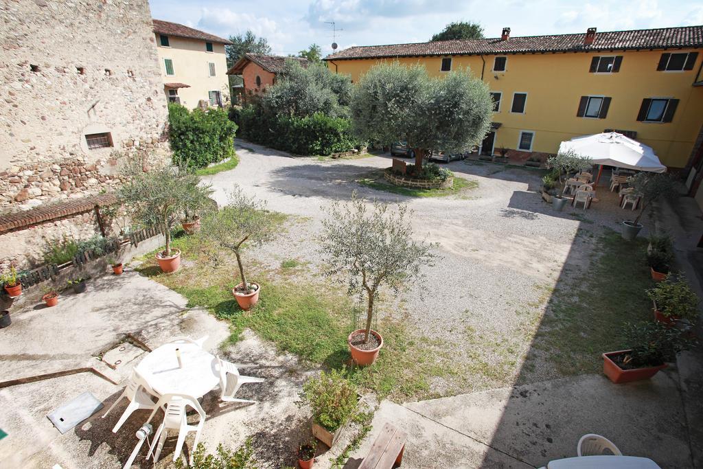 Vila Agriturismo Licensi Del Bresa Monzambano Pokoj fotografie