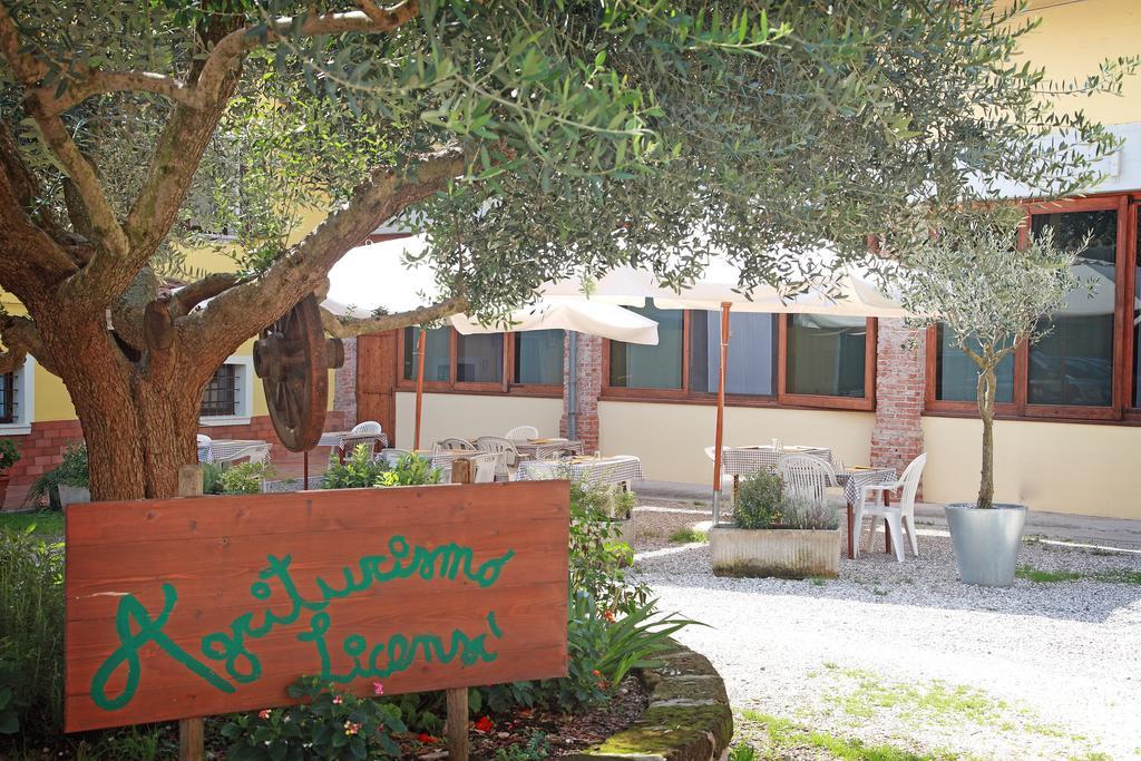 Vila Agriturismo Licensi Del Bresa Monzambano Pokoj fotografie