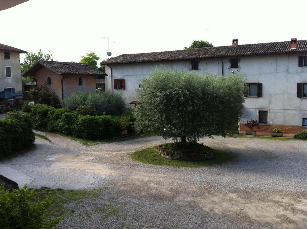 Vila Agriturismo Licensi Del Bresa Monzambano Pokoj fotografie