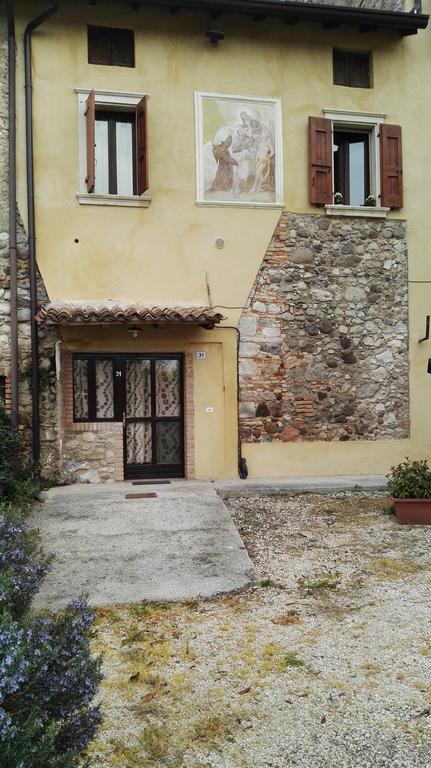 Vila Agriturismo Licensi Del Bresa Monzambano Exteriér fotografie